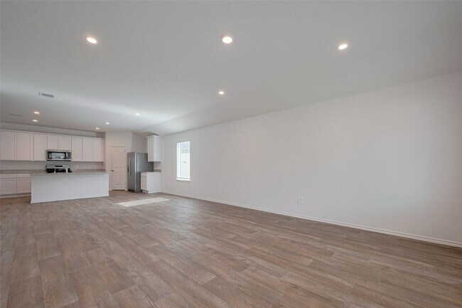 Building Photo - 30842 Brightwell Bnd