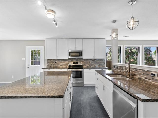 Building Photo - 5304 Los Altos Rd
