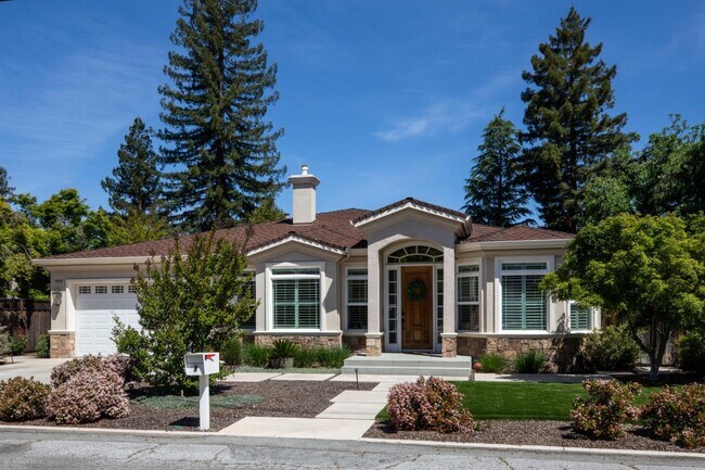 Building Photo - 955 Stanley Ave