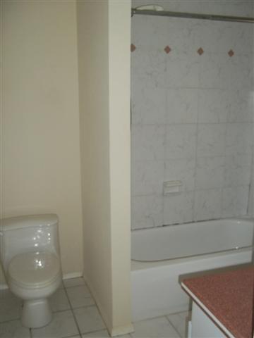 Building Photo - 5320 Balcones Dr