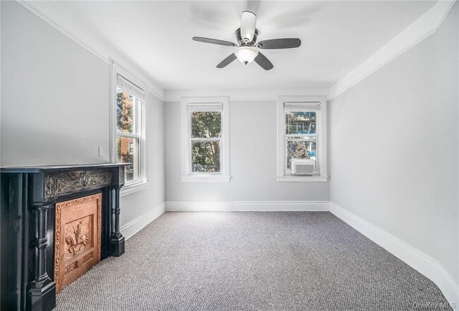 Building Photo - 22 Fairview Ave