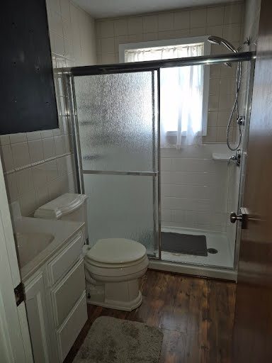 bathroom - 1217 MacArthur Ave