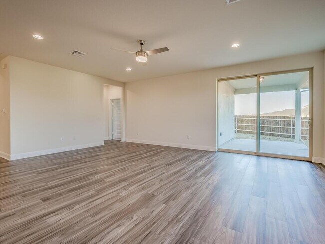 Building Photo - 16812 Marcello Dr