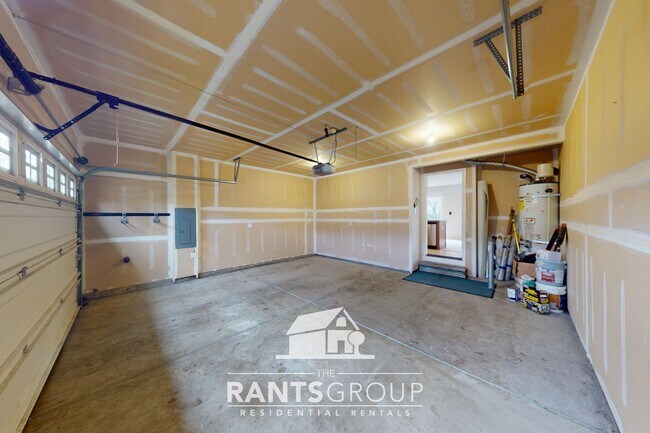 Building Photo - Spacious 4-Bedroom, 2.5-Bath Home with Open Layout in Lacey!