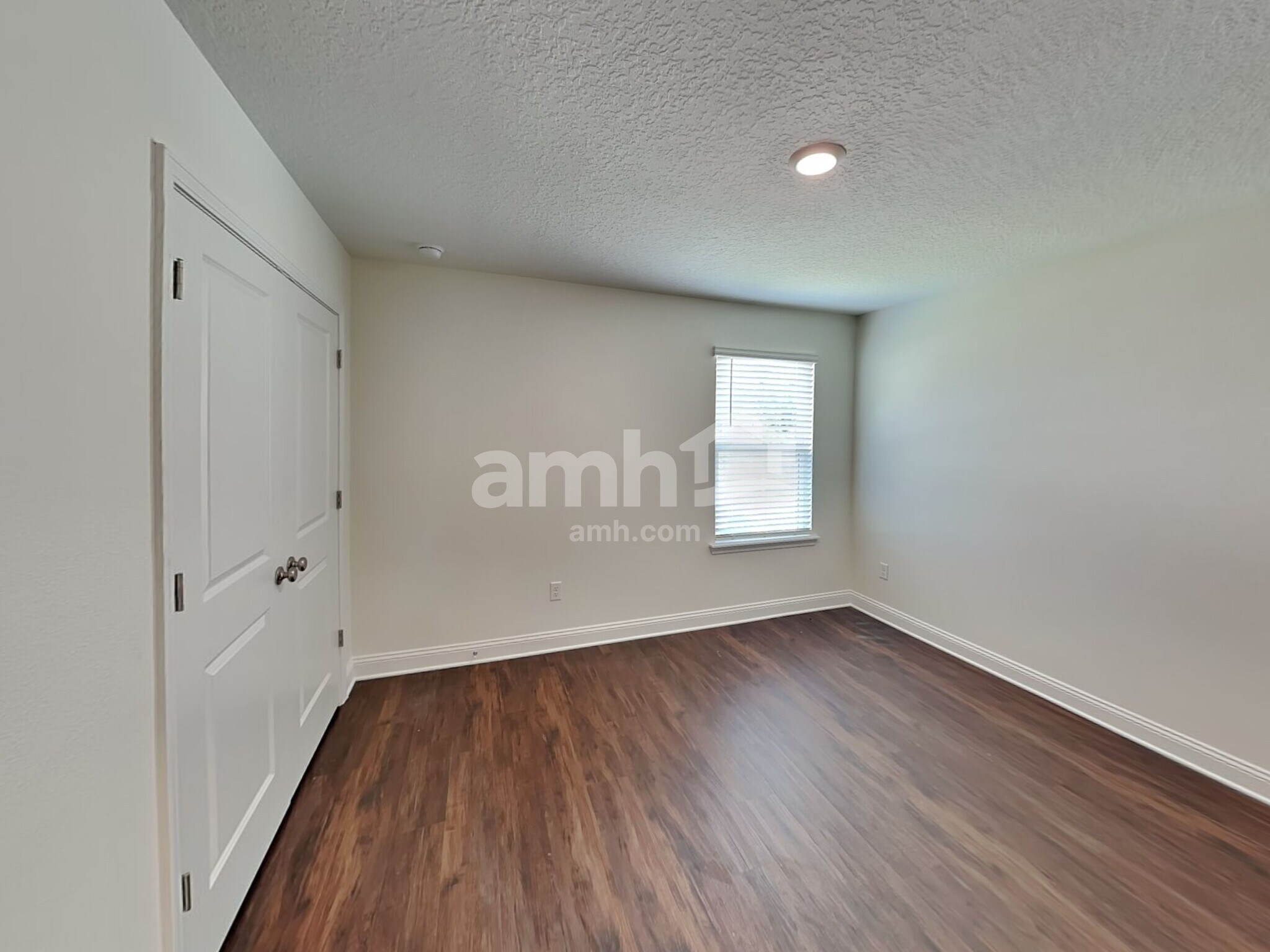 Building Photo - 95 Onate Cir