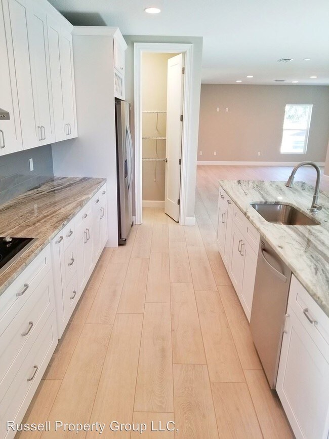 Building Photo - 4 br, 2.5 bath House - 227 46th Ave N