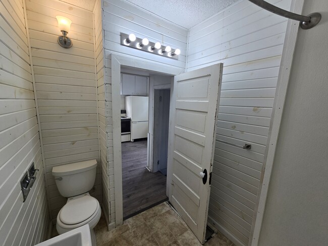 Building Photo - 1324 South St