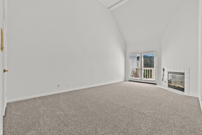 Building Photo - 32126 Canyon Ridge Dr