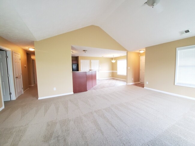 Building Photo - 102 Kennedy Dr