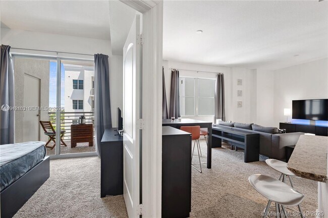 Building Photo - 1830 Radius Dr