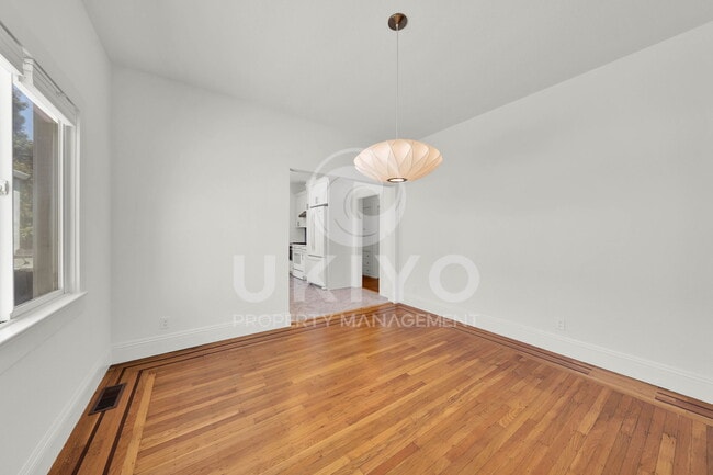 Building Photo - 1108 Dwight Way