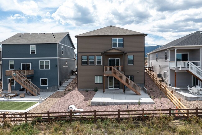 Building Photo - Single Family Home for Rent in Monument, CO