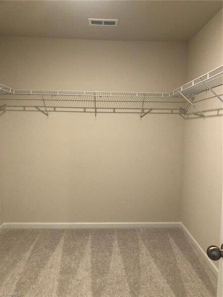 Building Photo - 6022 Wren Dr