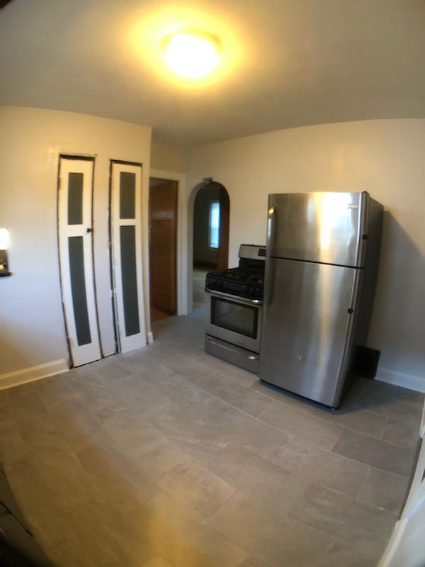 Building Photo - 1962 S 92nd St