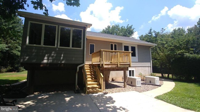Building Photo - 3789 Ivory Rd