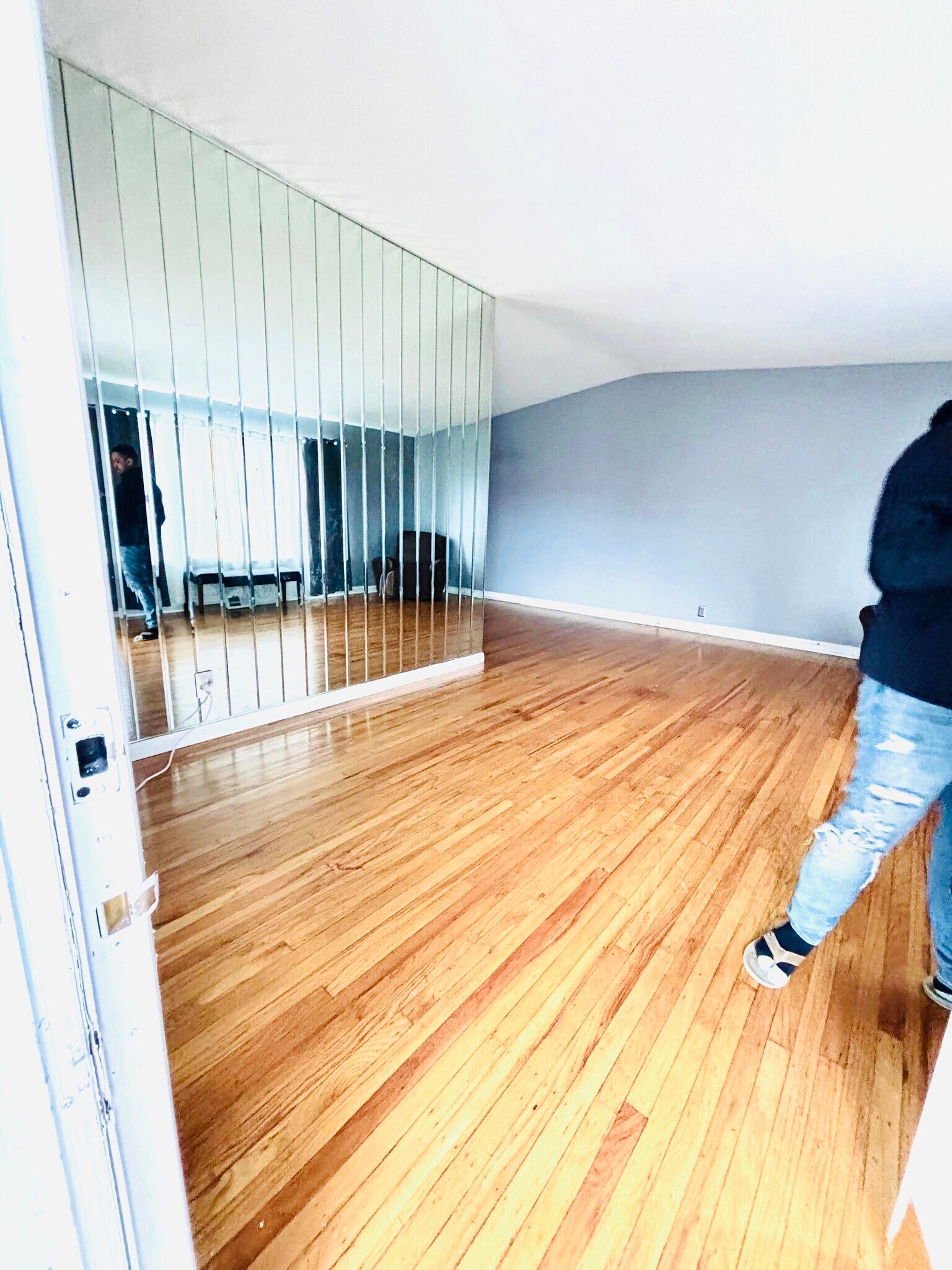 Building Photo - 2306 Napfle St