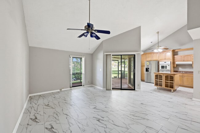 Building Photo - 9364 Ketay Cir