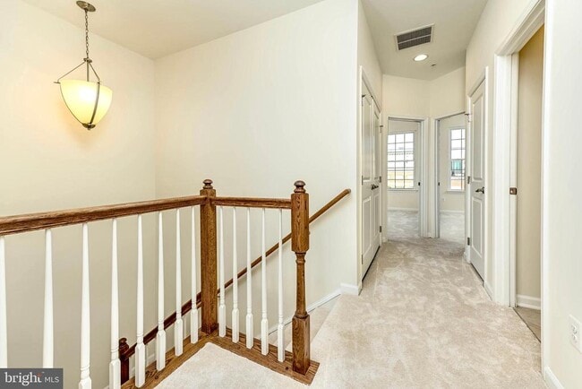 Building Photo - 459 Kornblau Terrace SE