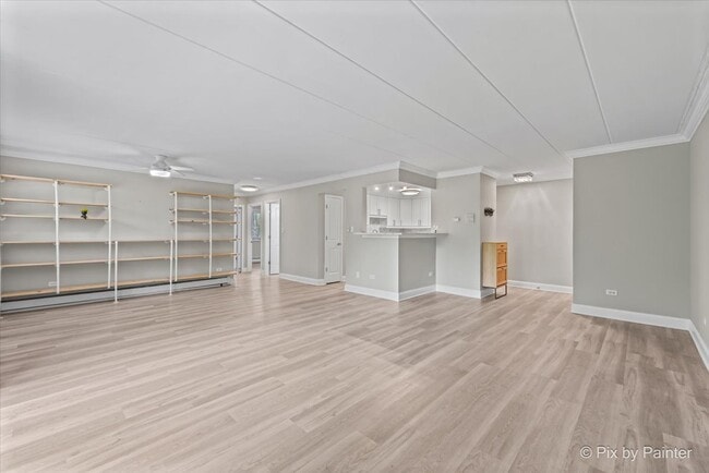 Building Photo - 1220 S Lorraine Rd