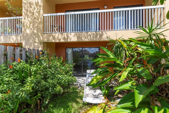 Building Photo - 5200 NW 31st Ave