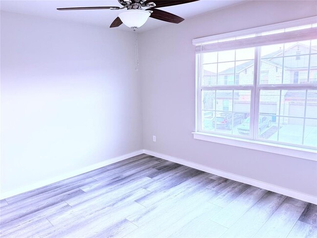 Building Photo - 17101 Crane Fly Dr