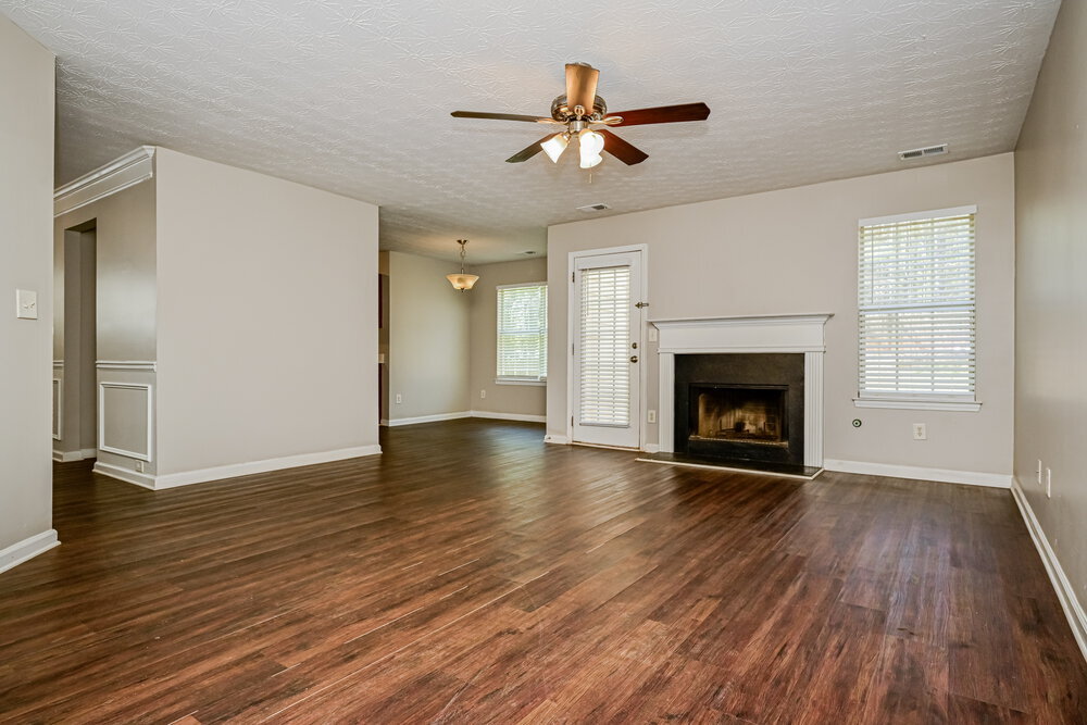 Building Photo - 70 Stony Oak Dr