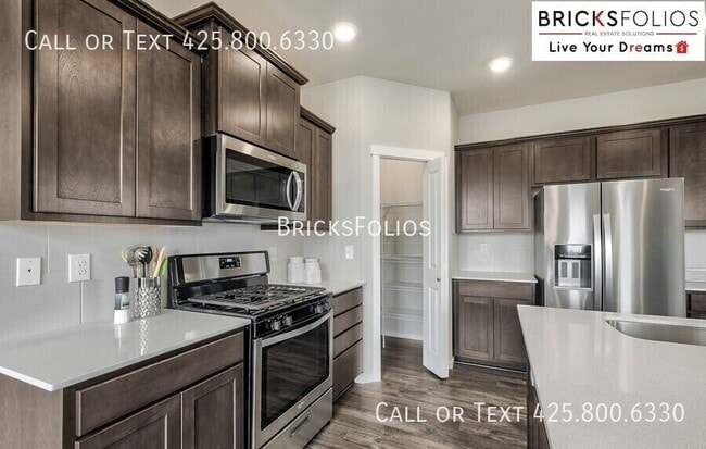 Building Photo - 18617 110th Ave E