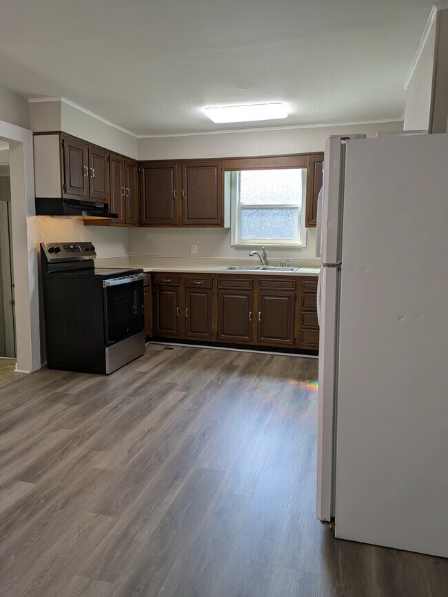 Building Photo - 206 Pitner Pl