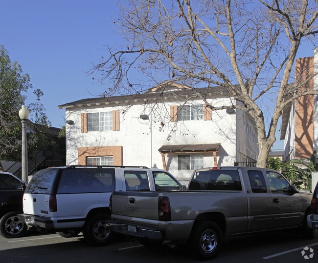 Building Photo - Minnie Street Apartments