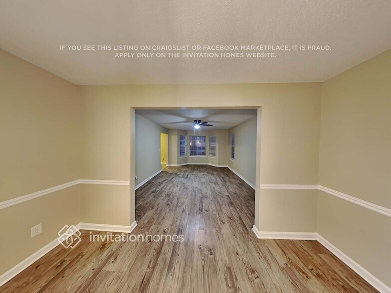 Building Photo - 6980 Greenfield Ln