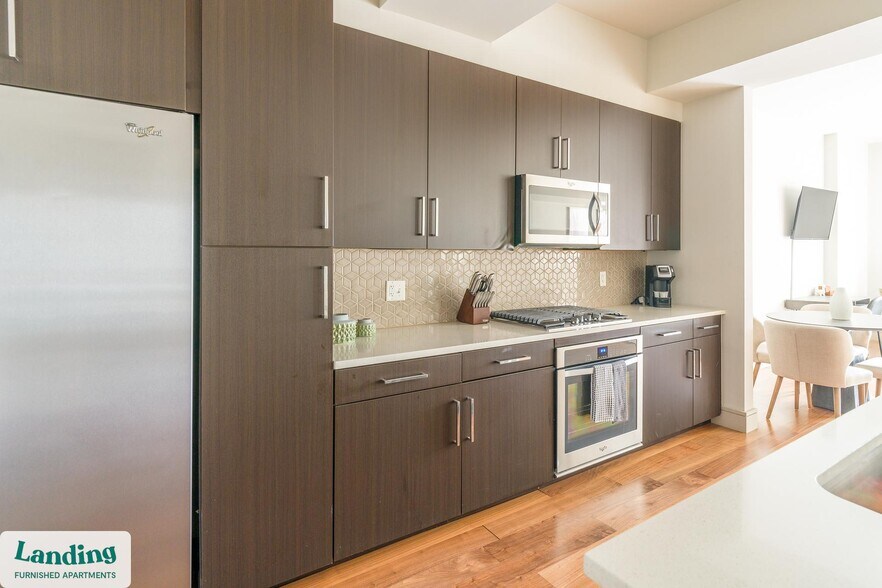 Building Photo - 1414 Wood Hollow Dr