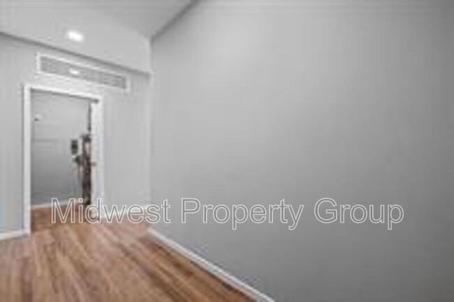Building Photo - 4100 Lindell Blvd