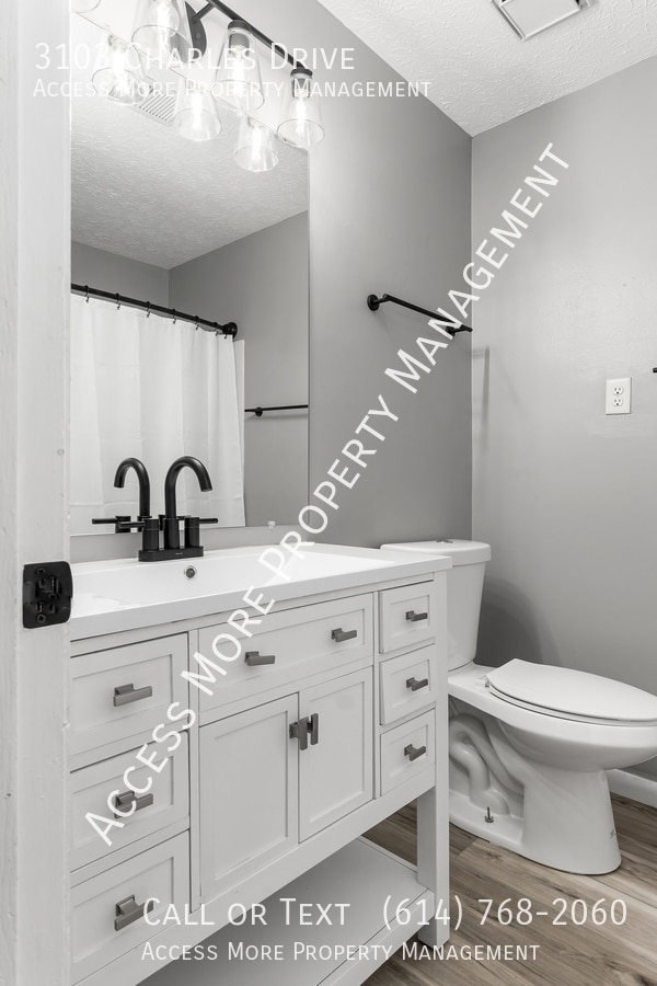 Building Photo - 3103 Charles Dr