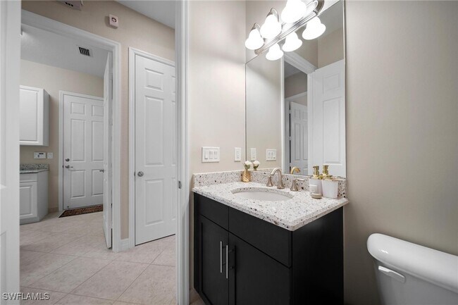 Building Photo - 2866 Cinnamon Bay Cir