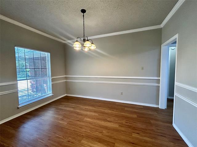 Building Photo - 7724 Sagebrush Ct N