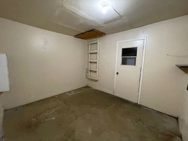 Building Photo - 1526 Leader Dr