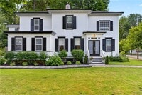 Building Photo - 312 Elm St