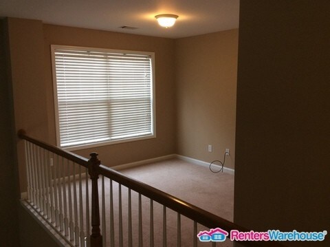 Building Photo - 3939 Berwick Farm Dr