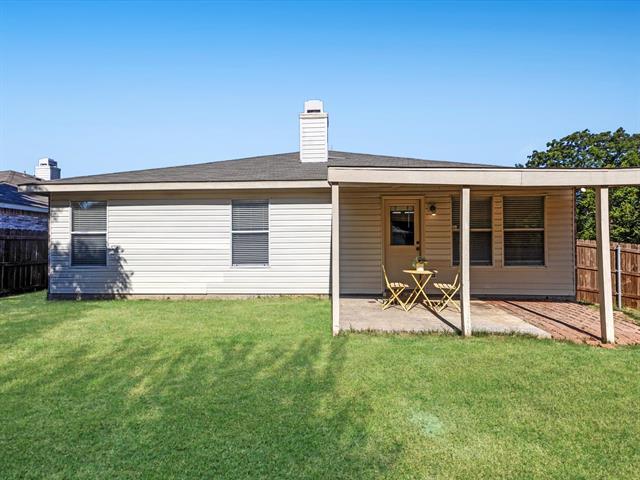 Building Photo - 8212 Canoe Ridge Ln