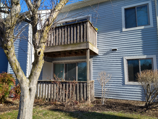 Primary Photo - 2013 Aspen Dr