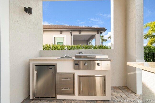 Building Photo - 12510 Solana Bay Cir