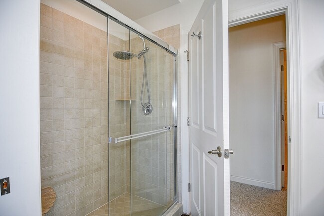 Building Photo - FOR RENT - NORFOLK!