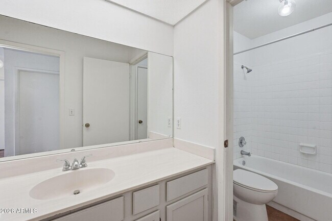 Building Photo - 9209 N 59th Ave