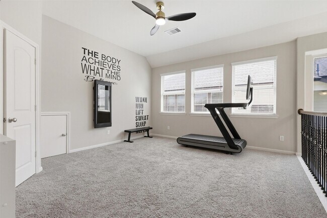 Building Photo - 28027 Rocky Heights Dr