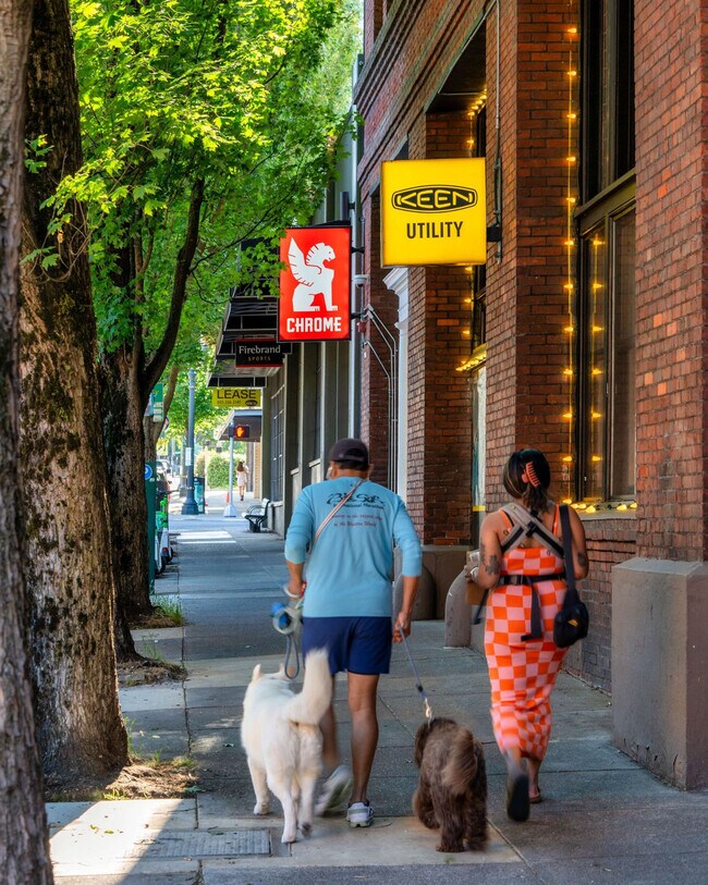 Building Photo - 1616 NW Northrup St