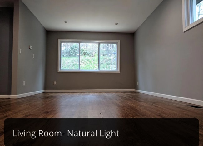 Building Photo - 2017 Kenwood Pl SE