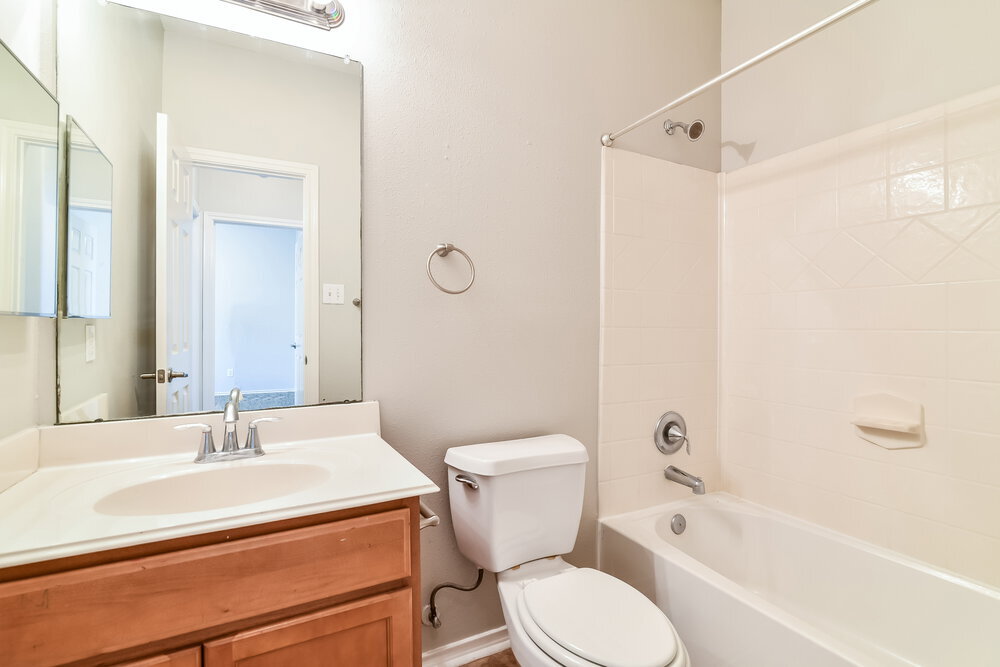 Building Photo - 8715 Elm Drake Ln