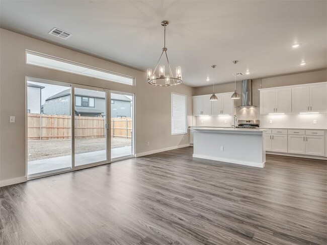 Building Photo - 520 NW 176th Terrace