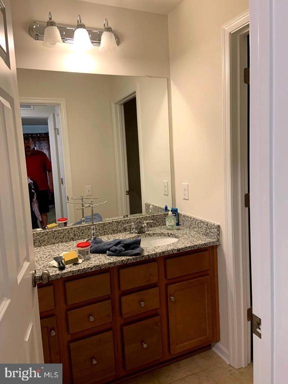 Building Photo - 311 Stafford Ct