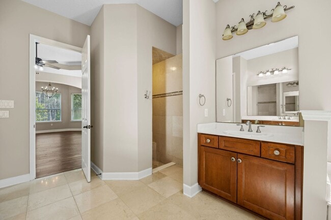 Building Photo - Luxury Living in Amelia National – Resort-...